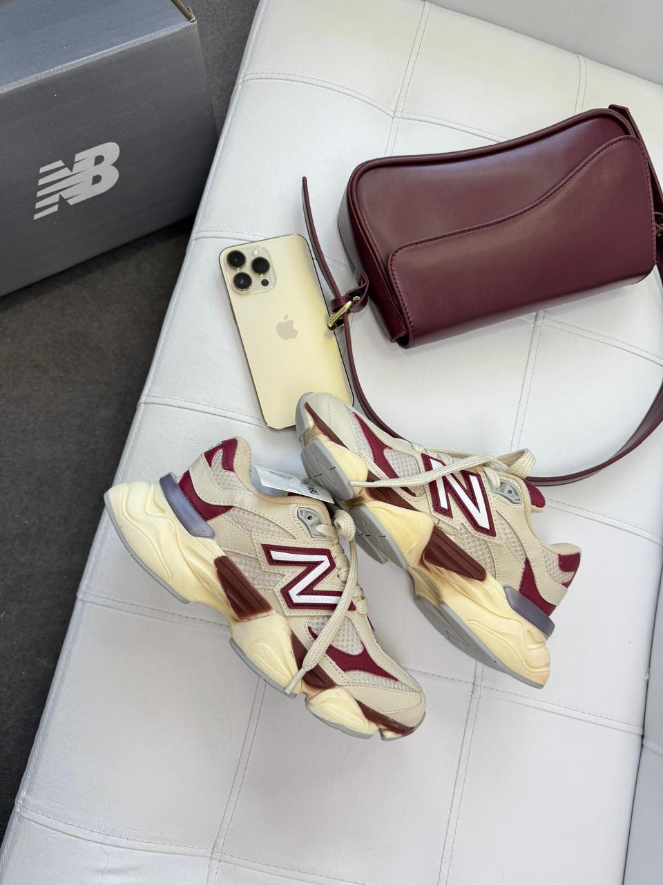 New Balance 9060 off/bordo