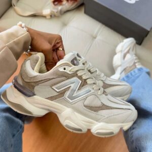 New Balance 9060 Couro bege/cinza